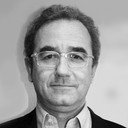 Didier Lacombe als Self (Professor of Genetics)