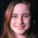 Laura O'Connor als Sarah