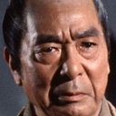 Bontarō Miake als Kihachi Oguri