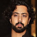Abishek Joseph George als Raghav