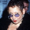 Vicki Sue Robinson als Millie