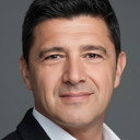 Hakan Ural als Sırrı