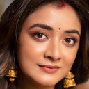 Sriparna Roy als Dol Roy