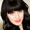 Jessica Lynn Parsons als Katy