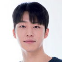 Won Tae-min als Heo Zero