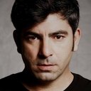 Mehmet Selim Akgül als Sehmuz