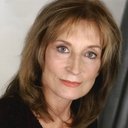 Jennifer Trier als Grierson Institute Teacher