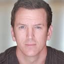Josh Randall als Sheriff Randall