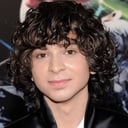 Adam Sevani als Moose