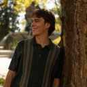 Rocco Comer-Romeo als The Big Man