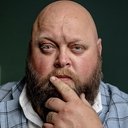 Michael 'Big Smooth' Frazier als Mike