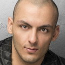 Ahmed Moustafa als Idrees