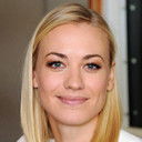 Yvonne Strahovski als Sondra