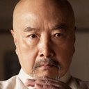 Yu Hai als Master Yang