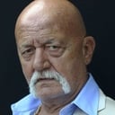 Sümer Tilmaç als Deli Mehmet