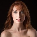 Lisa Foiles als Jennifer