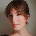 Lúcia Moniz als Maria Rosa