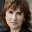 Nadia Paradis als Jeune mariée