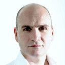 John Mark Ainsley als Skuratov