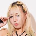 渡辺桃 als Momo Watanabe