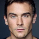 Ollie Marsden als Mike