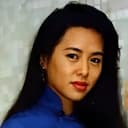 葉晨 als Policewoman