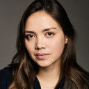 Emma Buysse als Kim Loevenaar