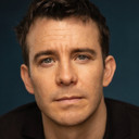 Luke Thompson als Mark Antony