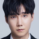Gun Woo als Seon-sang-gun's Man