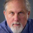 John Bostic als University of Internet Professor