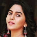 Mrunmayee Deshpande als Vidya Ganpat Belwalkar / Vidya Rahul Barve