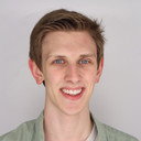 Andrew Falkosky als Bjorn