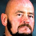 Oreal Perras als "The Russian Bear" Ivan Koloff