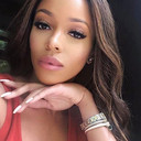 Sheneka Adams als Pumpkin