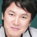 Yoon Yong-hyeon als Gang Chi Sung