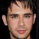 Scott Mechlowicz als Jim Donner