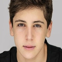 Aydan Calafiore als Zeke Calogero