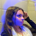 Rayssa Ferreira Chaud als Débora