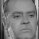 Roque Rodrigues als The Coronel
