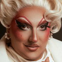 La Caneli (Alberto Fernández) als Self - Travesti