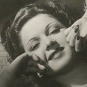 Peggy Drake als Coed