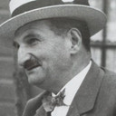 Alex Benno als 
