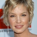 Ashley Scott als Maya