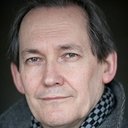 Jonathan Coote als Greer