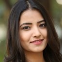 Rukshar Dhillon als Kumari