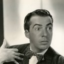 Bradley Page als Tom Banton (uncredited)