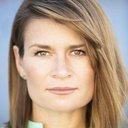 Carrie Lazar als Leni Frankel
