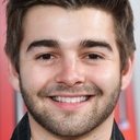 Jack Griffo als Eric