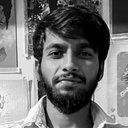 Srikanth Richi als Vivek