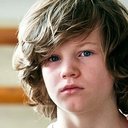 Valentin Wessely als Jonas Gramowski